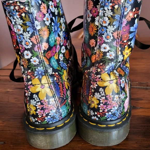 Dr. Martens Floral Multicolor Boots - Picture 4 of 10